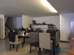 BEST OFFER EVER! condo for sale in Sukhumvit. spacious 259 sq.m. 3 bedrooms. Walk to Thonglor BTS