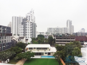 Condo at Sukhumvit 49 nice view near BTS Thonglor 62.86 sq.m. 2 bedrooms
