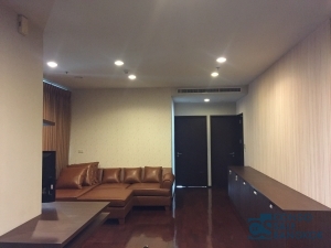 Condo for rent / sale at Thong Lor, 2 bedroom 115 sqm. Corner room very nice view.