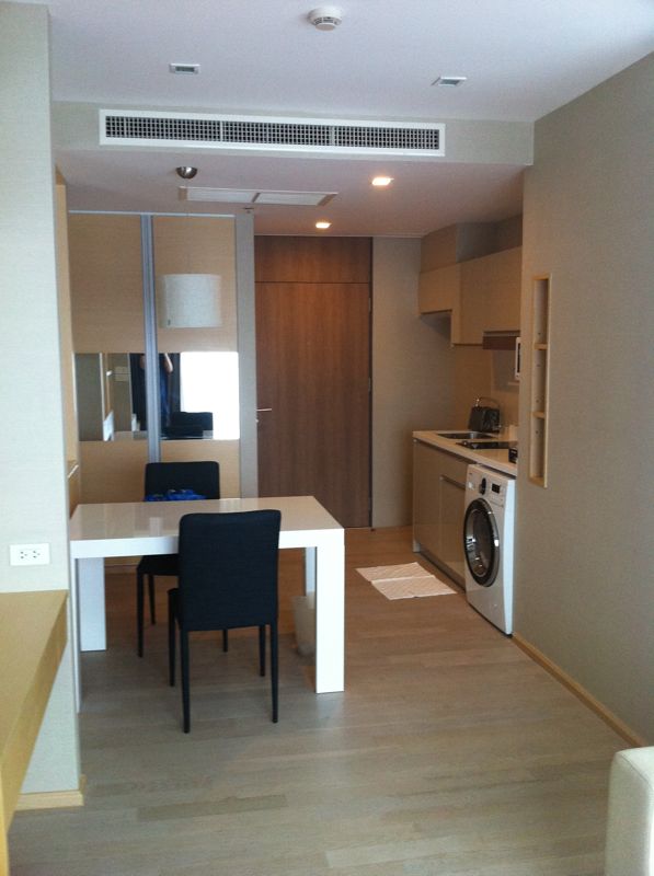 Condo for Rent!! Noble Remix sukhumvit 36,1 bedroom 39 Sq.m. High floor, BTS thonglor skywalk