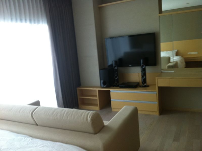 Condo for Rent!! Noble Remix sukhumvit 36,1 bedroom 39 Sq.m. High floor, BTS thonglor skywalk