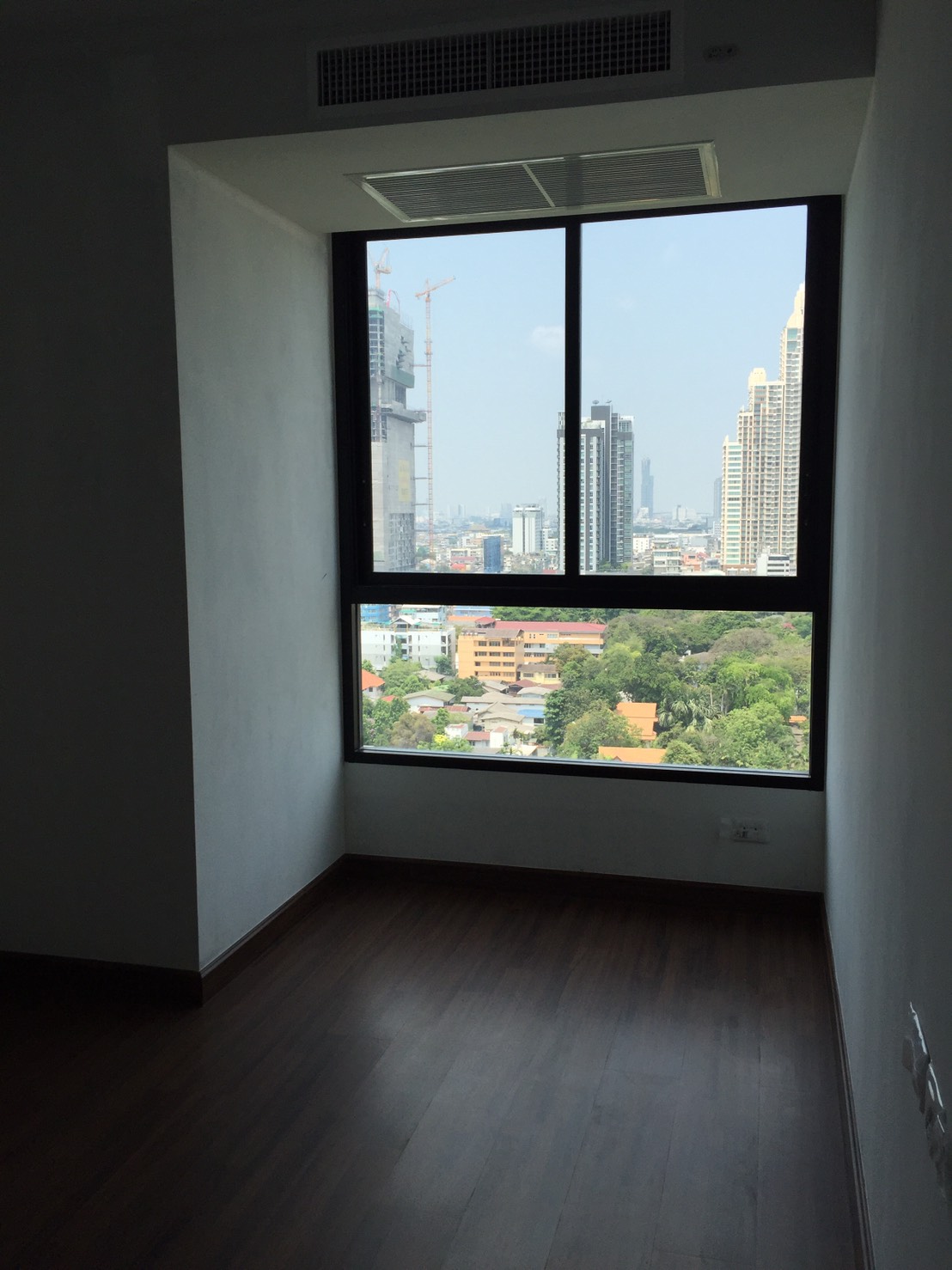 New brand condo for rent/sale in Bangkok, Supalai Elite Sathorn - Suanplu, 2 bedrooms 86 sq.m. Near BTS Chong Nonsi and MRT Lumphini.