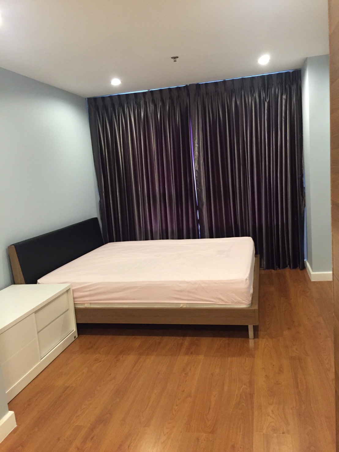One X Sukhumvit 26, condo for rent, 1 bedroom 50 Sq.m. High floor, Near Phrom Phong BTS.