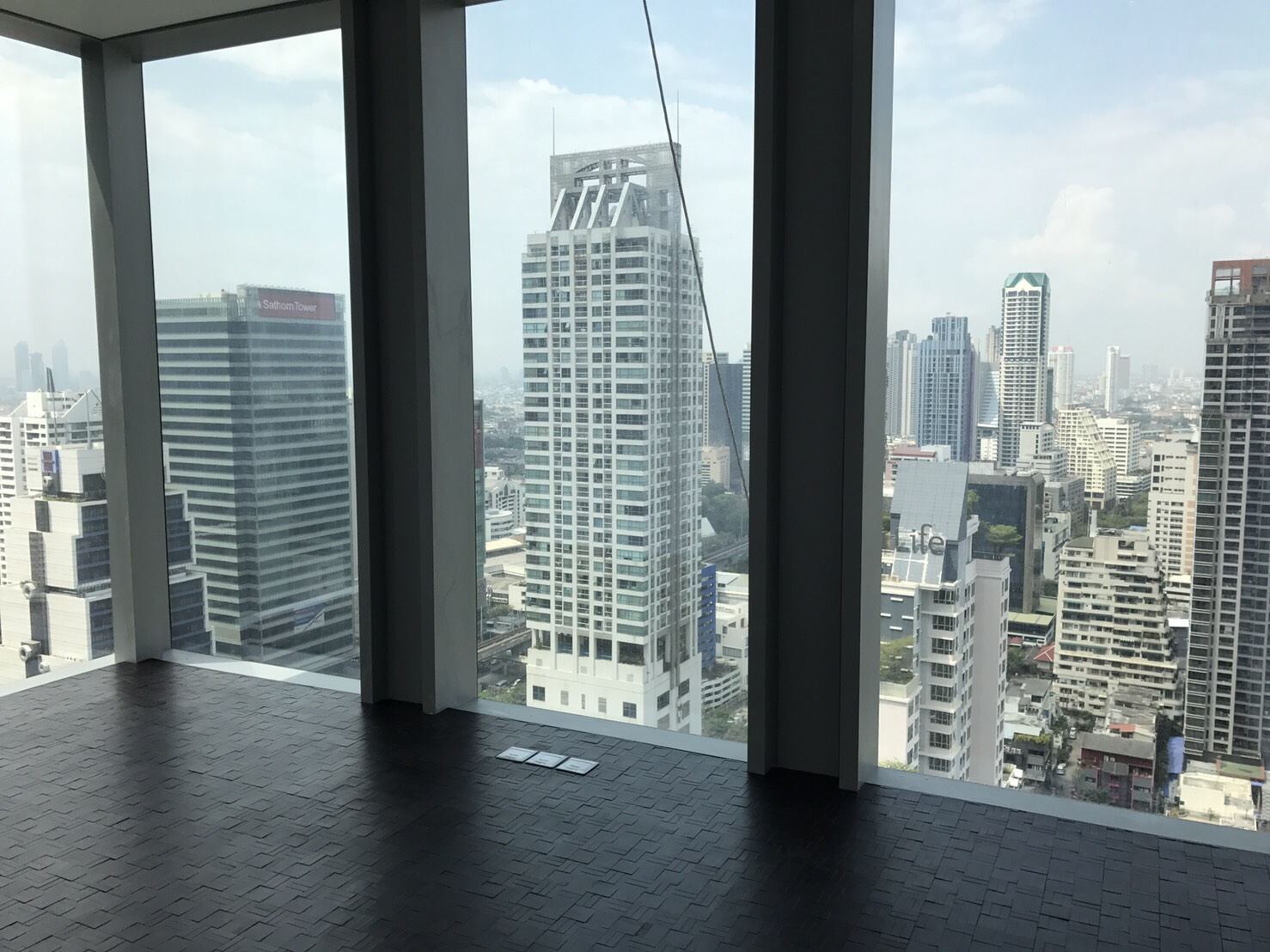 Super luxury condo for sale in Bangkok, Ritz Carlton Residence 2 bedroom 156 sq.m. Nice view, Fully fitted, Near Chongnonsee BTS