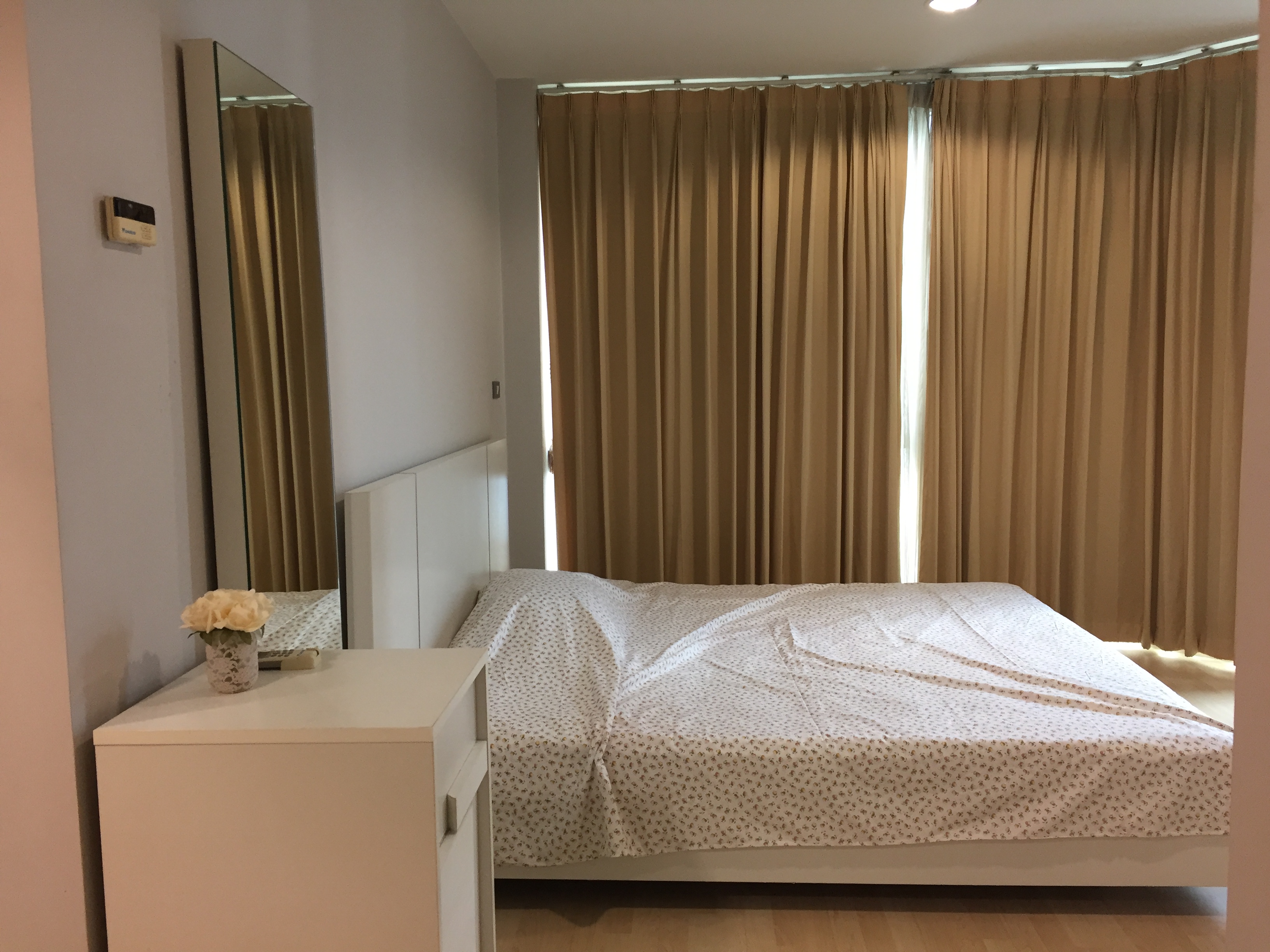 Sukhumvit 59 condo for rent, 2 beds 66.17 Sq.m. High Floor, Good view, Corner room,  walk to Thong lor BTS.