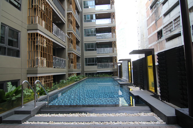 Condo for rent at Sukhumvit 27, 1 bedroom 46 Sq.m. Walk to Asoke BTS and Sukhumvit MRT, Ready to move in.