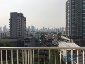 Condo for rent / sale at Thong Lor, 2 bedroom 115 sqm. Corner room very nice view.