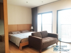 The best location condo for sale/rent at Thonglor, 1 bedroom 48 sq.m. with Skywalk to Thonglor BTS