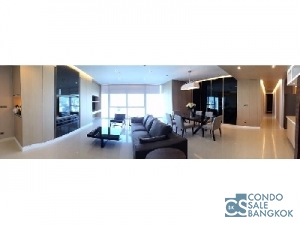 Condo for rent at Ploenchit area. 198 sq.m. 3 bedrooms Fully furnished. Luxury of living in heart of Bangkok.
