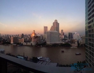 The River for sale with tenant, Chao Phraya river view, 2 bathrooms 110 sqm.
