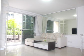 Fully furnished condo for sale Bangkok in nice residential compound. Thonglor 71 sq.m. 2 bedrooms 2 bathrooms Pool view. Sale with tenants