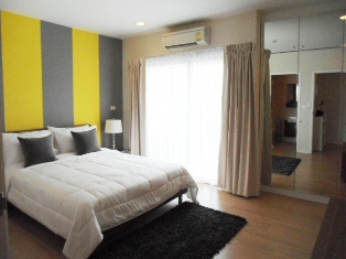 7% rental guarantee 2 years with 0% interest for installment 36 months!!! 3 bedrooms 140 sq.m. walk to ploenchit BTS. BEST PRICES!