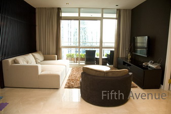 Brand new condo for sale in Ploenchit area Bangkok 209 sq.m. 3 + 1 bedrooms Fully furnished. Luxury of living in heart of Bangkok.