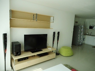 Fully furnished Condominium for sale in Bangkok Thonglor area. Prime residential zone. Fully furnished 2 bedrooms for sale on Thonglor.