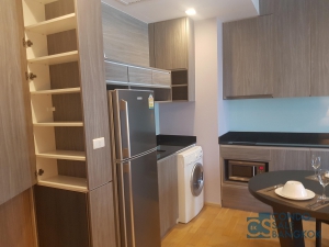 Condo For Rent, 1 Bedroom 47 sqm. Unblocked view, Just 3 minutes walk to BTS Ekkamai