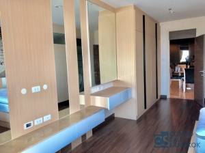 Luxury Supalai Prima Riva Rama III, 3 bedrooms 256.64 Sq.m., Best Chaophraya River View with High floor for Sale!!! Ready to move in.