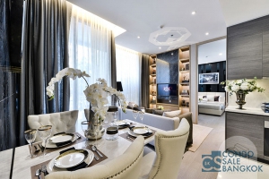 Down Payment Super Luxury condo for Sale at The ESSE Asoke, 2 Bedroom 84 sqm. Walking distance to BTS Asoke and MRT Sukhumvit.