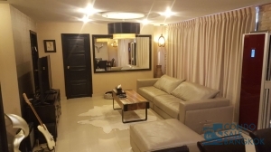 Condo for sale at Sukhumvit 39, 2 bedroom and 1 storage room 128 sqm. Fully Furnished.