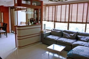 condo for sale at Sukhumvit 24, 2 Bedroom 108 sqm. Close to Phrom Phong BTS.