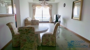 Condo for Sale/rent at Supalai Casa Riva Rama 3, 1 Bedroom 99 sq.m. Top floor and river view.