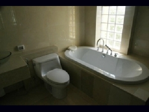 Condo for Sale Sukhumvit  Size 163 sqm 2 Bedroom  2 Bathroom Fully Furnished.