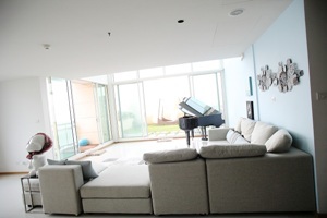 condo for sale 239 Sqm.3 bedroom 4  bathroom.<br />
4 mins walking distance from Chong nonsi BTS.
