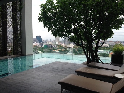 Sukhumvit 38, Modern duplex style for 1 bedroom , 33 sq.m.