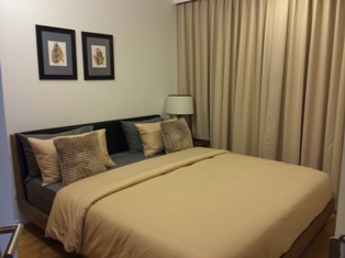 Condo for sale in Bangkok Ploenchit BTS 2 bedrooms Fully furnished. Brand new. Spceial Price Offer Here! Pls Call...