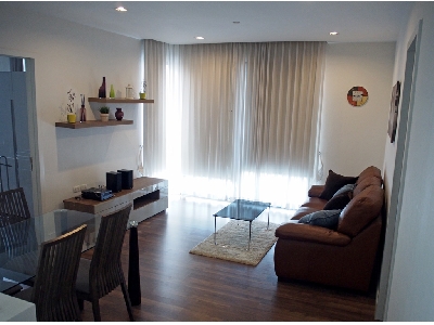 Condo for sale in The Room Sukhumvit 62 in front of BTS. 2 bedrooms 75 sq.m. fully furnished. Would like to sell!