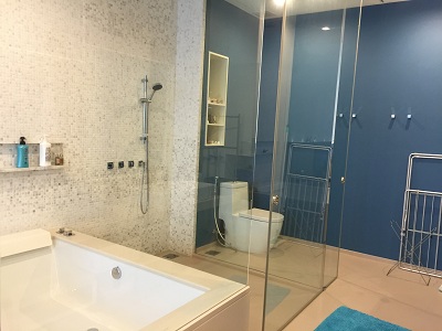 Beachfront Huahin Luxury Condo for sale. Ocas Huahin, Excellent qualities with nice pool. 2 bedrooms with 2 bathroom 113 sq.m.