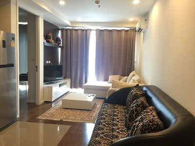 Keen to sell!! Condo in Sukhumvit 15 for 3 bedrooms 147 sq.m. very high floor with Unblock View.