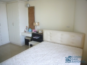 Unit for sale in Silom.  2 Beds 94  sq.m.