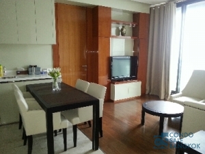Condo good location for sale/rent at Sukhumvit 28, 2 Bedrooms 67 sq.m.