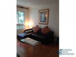 For rent at Sukhumvit 41, One Master Bedroom 80 sqm. Only 5 minutes walk to BTS Prompong.