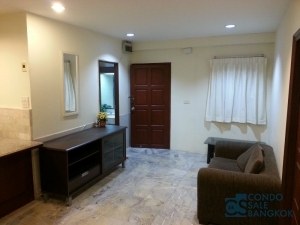 Condo for sale in Sukhumvit Soi 4 and 6, 1 bedroom 56 sq.m. Walk to Nana BTS, fully furmished