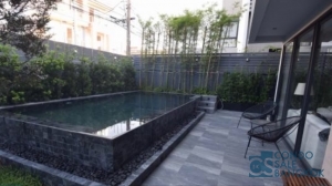 Single house For sale!! Cozy modern house at Sukhumvit 65, Swimming pool with garden, 3-4 parking spaces, Land 86 square wah, house 450 sq.m., 4 bedrooms, Close to BTS Phakanong.