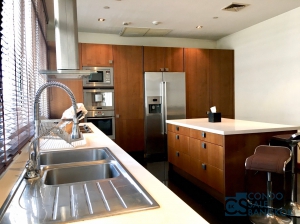 Penthouse condo for sale in Sukhumvit 31, 3 bedrooms, 4 bathrooms, 1 maid's room 400.63 Sq.m. with private pool And private elevators - Pet Friendly.