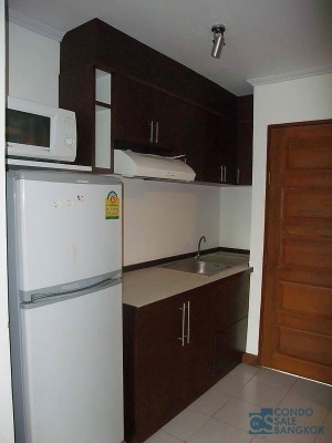 Condo for Sale at Sukhumvit 26,  1 Bedroom 35 sq.m. Close to BTS Prompong.