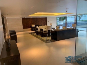 Luxurious Penthouse for SALE, at Sukhumvit 30/1, 4 bedrooms 5 bathrooms with private elevator 295 sq.m.  Close to Emquartier and BTS Prompong.