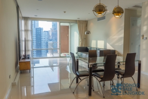 Condo for rent at Sukhumvit Road, 3 bedrooms 132 sqm. walk to BTS Thonglor - Ekamai.