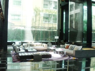 Condo for sale with tenants. Fully furnished 2 bedrooms size 73.92 sq.m. at Siri@Sukhumvit . Near Thonglor BTS.