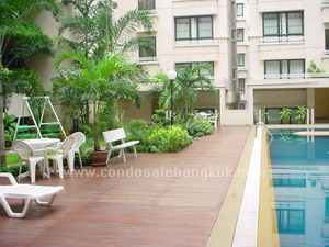 3 bedrooms condo for sale in Sukhumvit Thonglor. 118 sq.m. fully furnished. Nice neighborhood. Thonglor area. SELL WITH TENANT!!!
