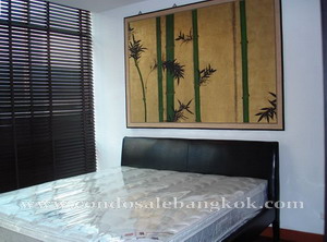 New Condo for sale in Sukhumvit 19. 2 bedrooms Total 105 sq.m. fully furnished. Walk to Asok BTS. Very convenient location. Easy access both driving and walking. Shops, restuarants, supermarkets are arounds in walking distance.