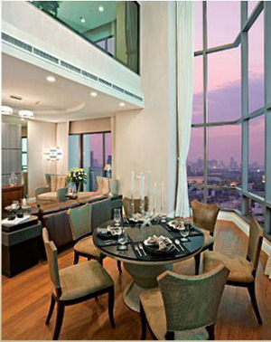 Duplex Bared Shell Brandnew condo for sale in Sukhumvit 24 The Emporio Place Loft style and ceiling height 6 metres.